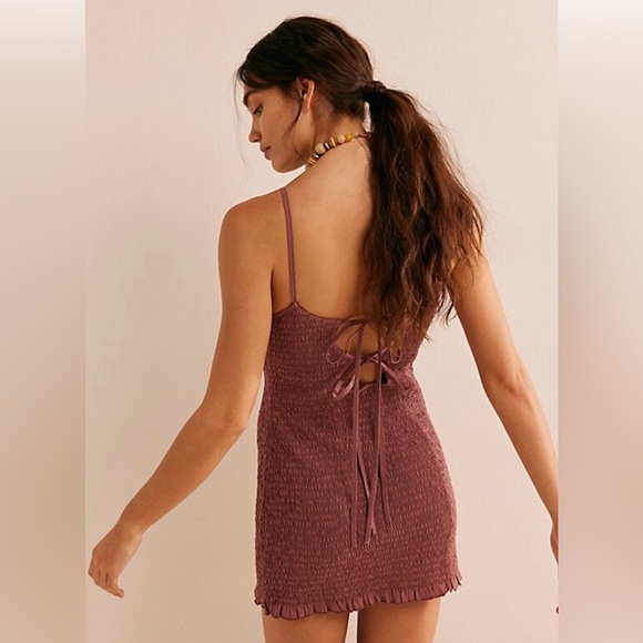 NWT Free People|| Iyla Smocked Mini, In Antique Oak Size Medium - Picture 2 of 8
